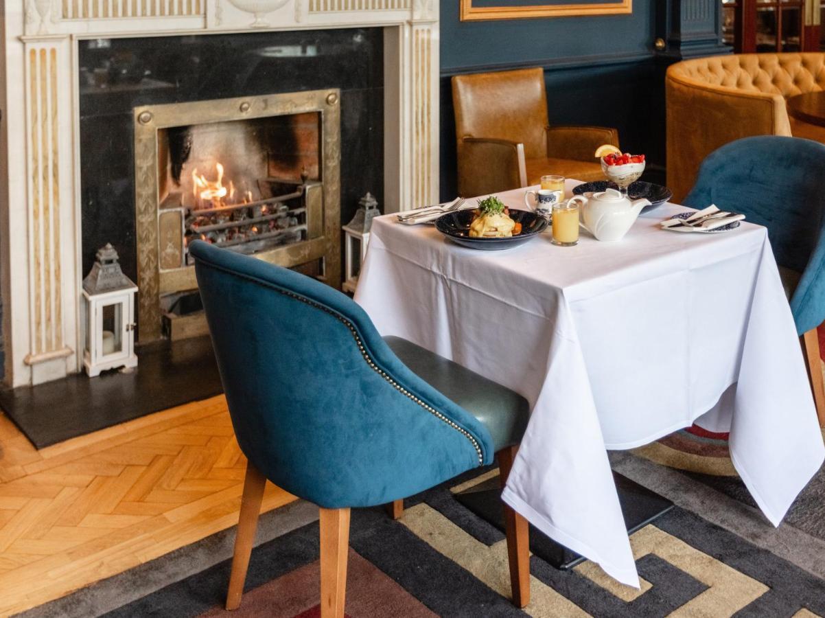 Gleesons Townhouse Booterstown Hotel Dublin Eksteriør billede