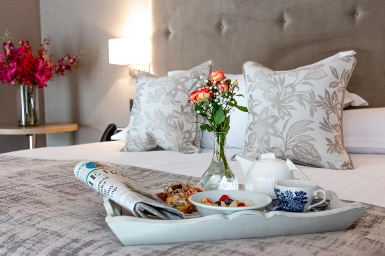 Gleesons Townhouse Booterstown Hotel Dublin Eksteriør billede
